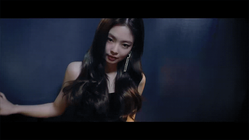 f9f3e930da3a7e2545fcac19e92a402c_1754068916_9303.gif